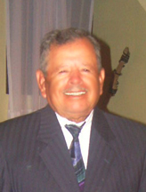 Gerardo Herrera, peluquero de San jos&eacute; de Minas. 
